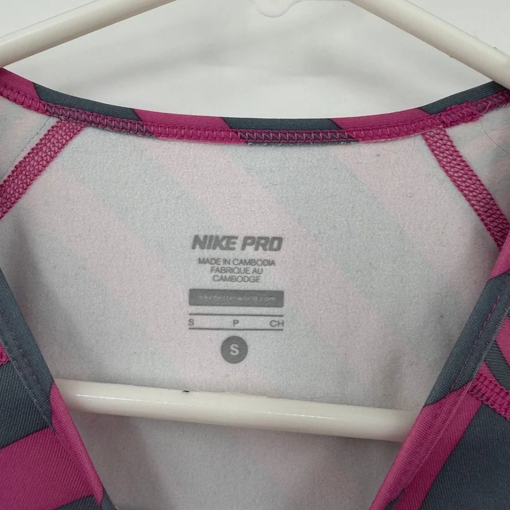 Nike pro striped long sleeve small
